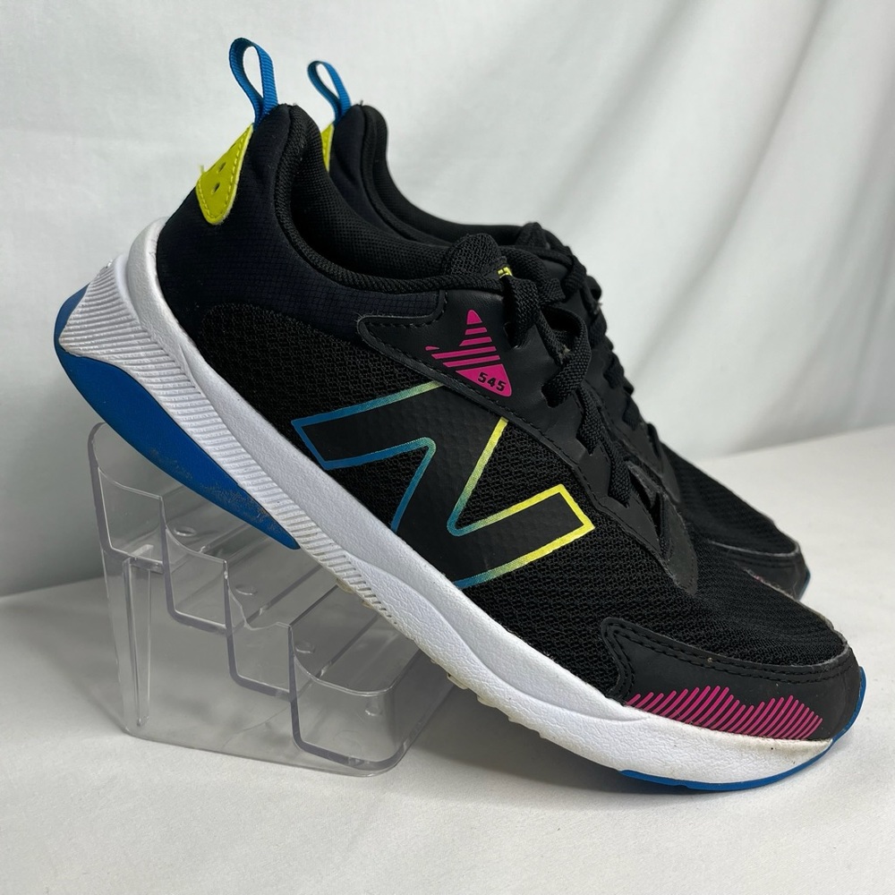 New Balance 545 Dynasoft Sneaker Black/Blue/Yellow (GK545BN1) Boy’s Size 6M